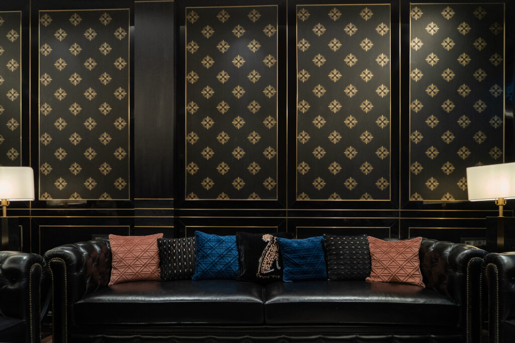 Elegant Furniture
