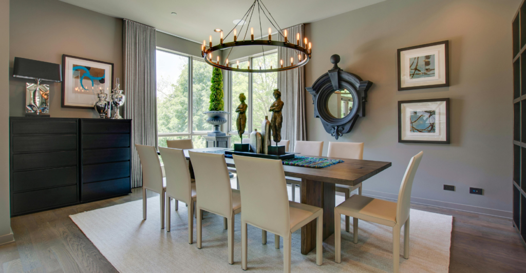 Luxury Table